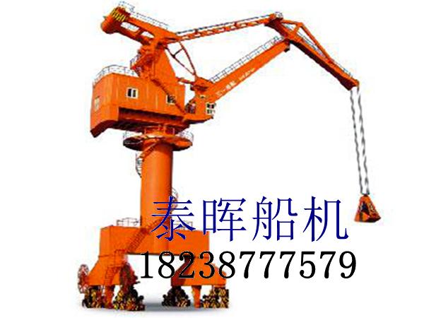 福建厦门门座式起重机运作时的注意事项