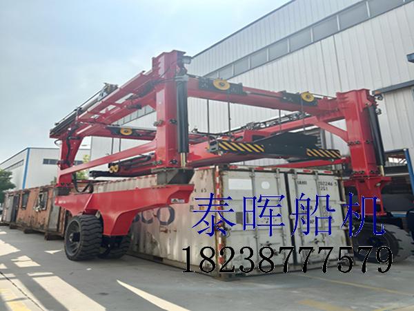 码头集装箱跨运车 额定载荷的选型标准